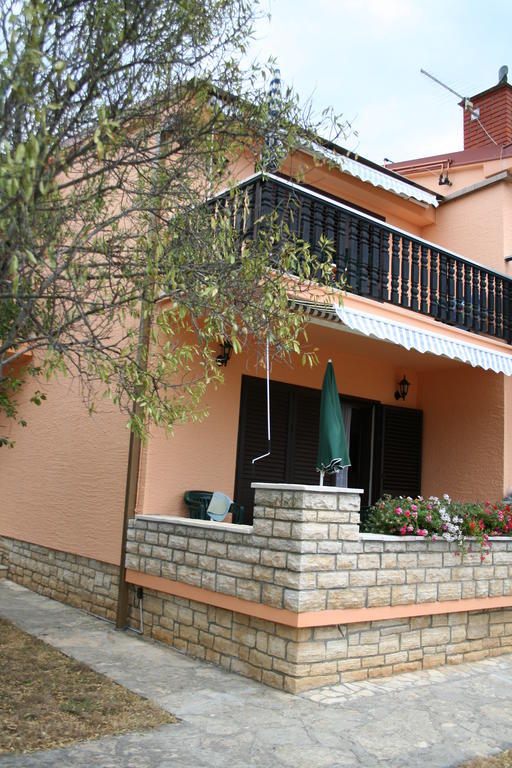 Apartments Santa Barbara Biograd Na Moru Pokoj fotografie