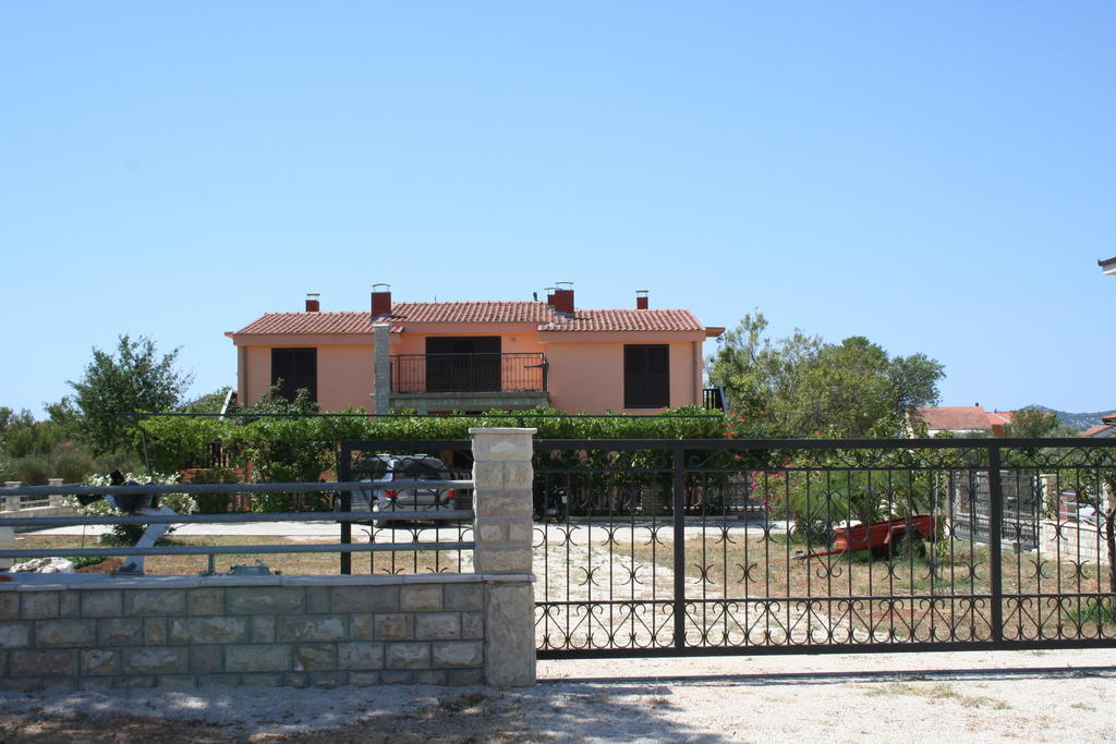 Apartments Santa Barbara Biograd Na Moru Exteriér fotografie