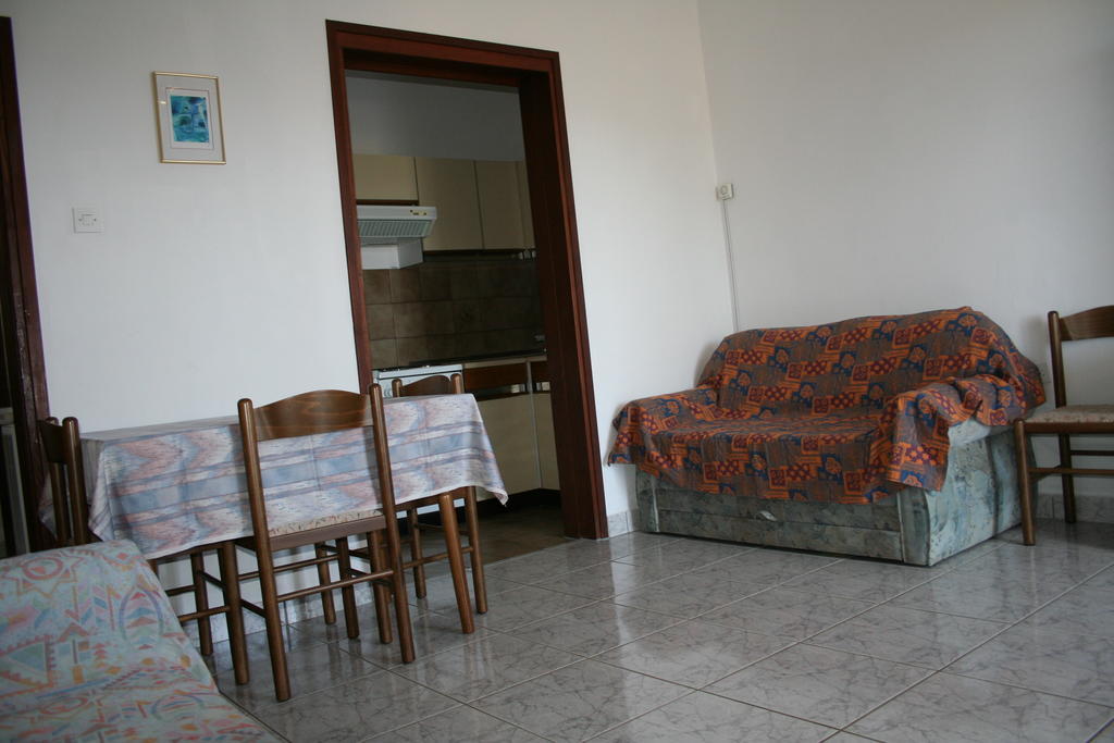 Apartments Santa Barbara Biograd Na Moru Pokoj fotografie