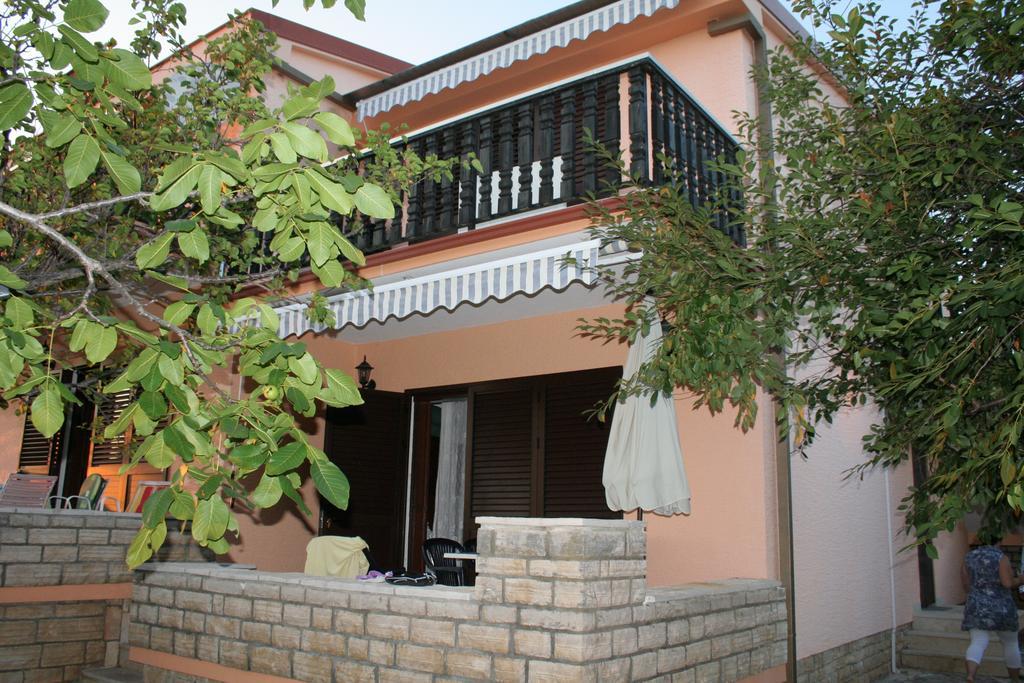 Apartments Santa Barbara Biograd Na Moru Exteriér fotografie