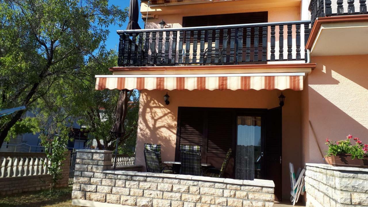 Apartments Santa Barbara Biograd Na Moru Exteriér fotografie