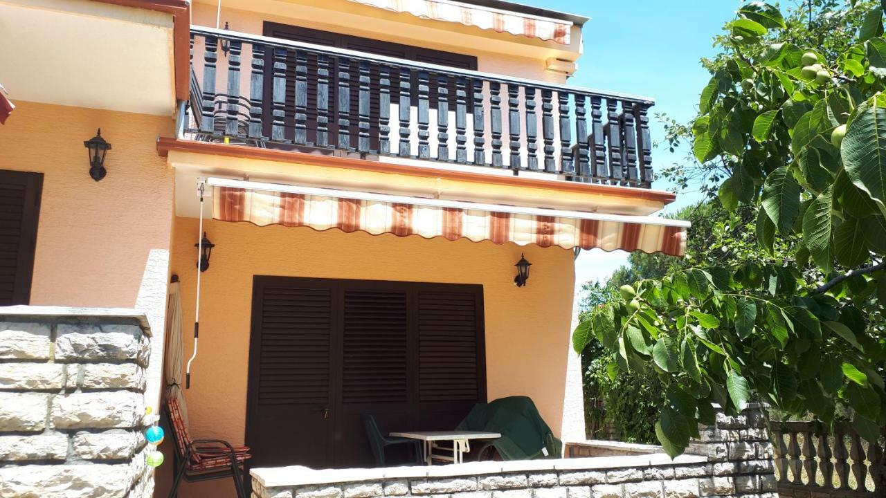 Apartments Santa Barbara Biograd Na Moru Exteriér fotografie